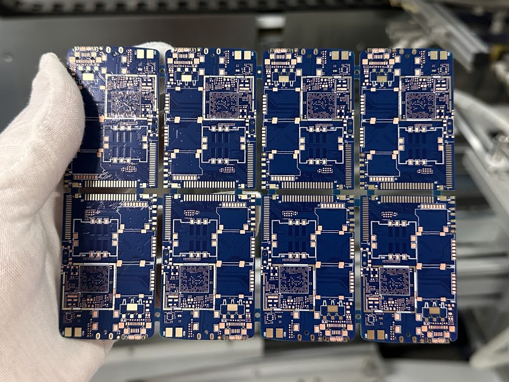 Key characteristics of PCB board for rail transit control - PCBMade